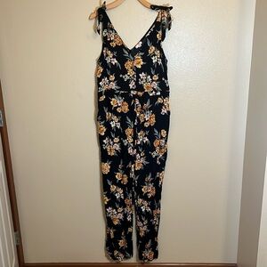 Xhilaration Floral Sleeveless Jumpsuit Romper
